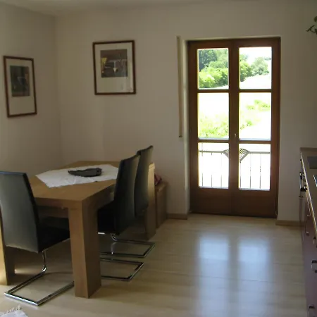 Lägenhet Ferienwohnung Edelsfeld Pommelsbrunn